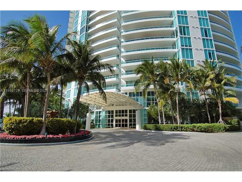 A11995727 — Miami Beach — 28