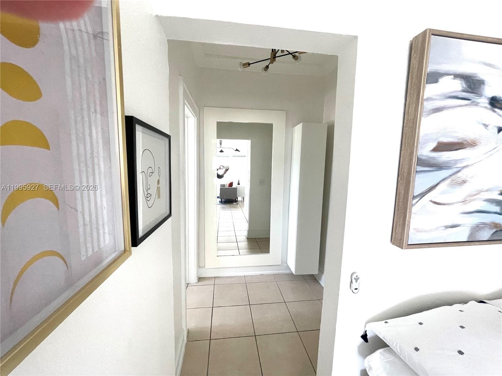 A11995927 — Miami Beach — 15
