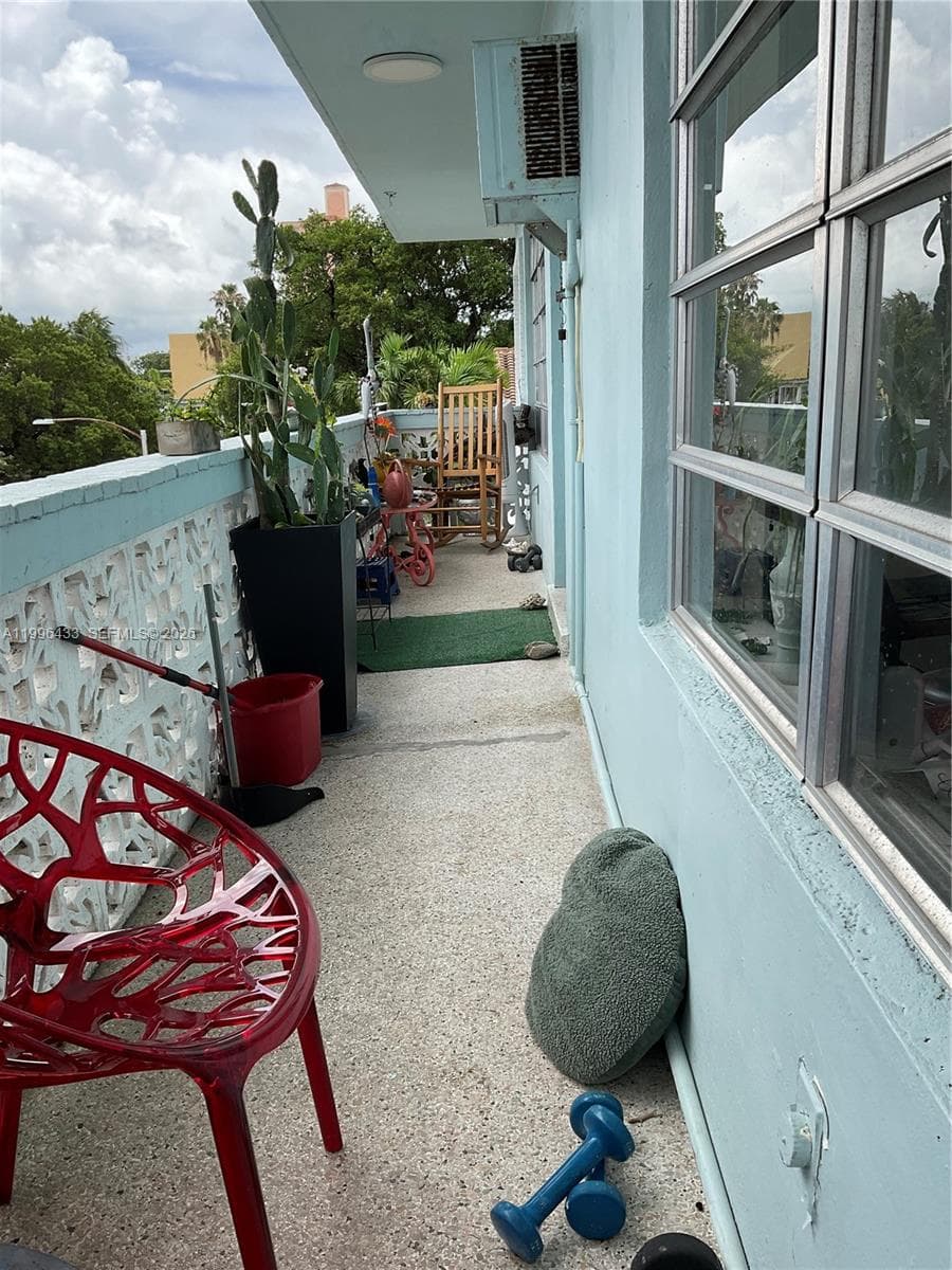 A11996433 — Miami Beach — 7