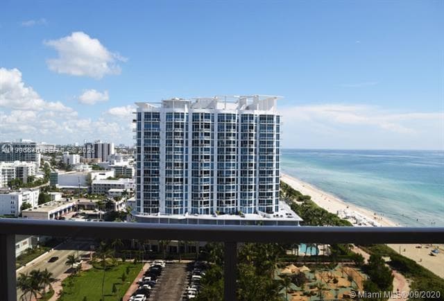 A11996646 — Miami Beach — 17