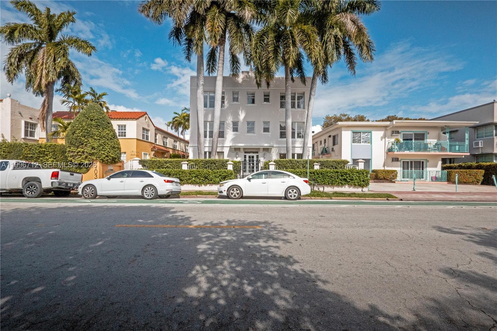 A11996712 — Miami Beach — 27