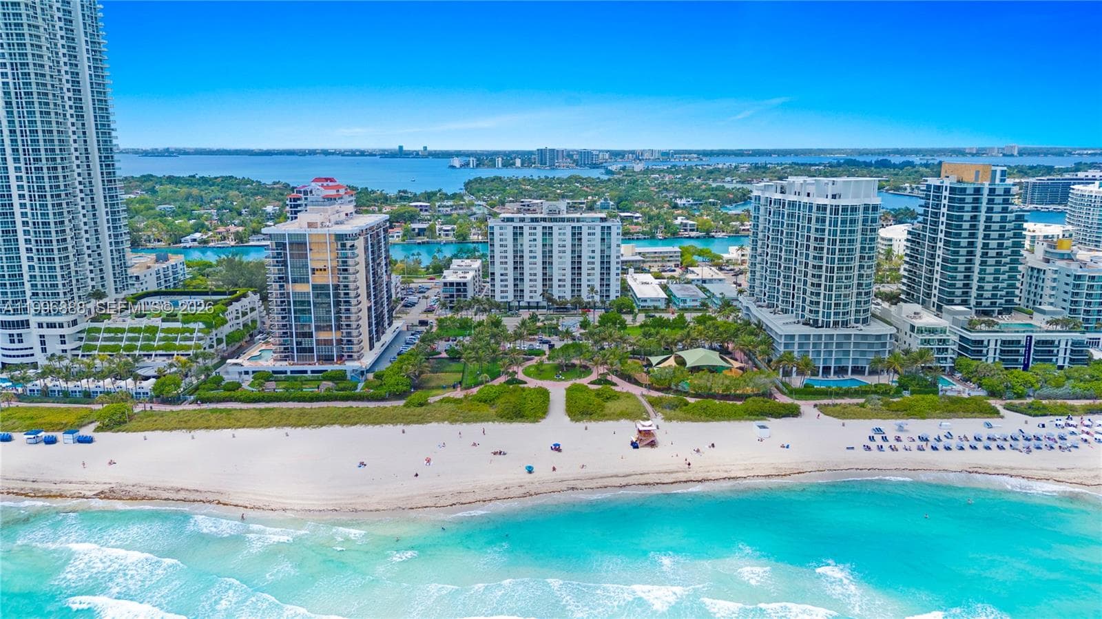 A11996888 — Miami Beach — 2