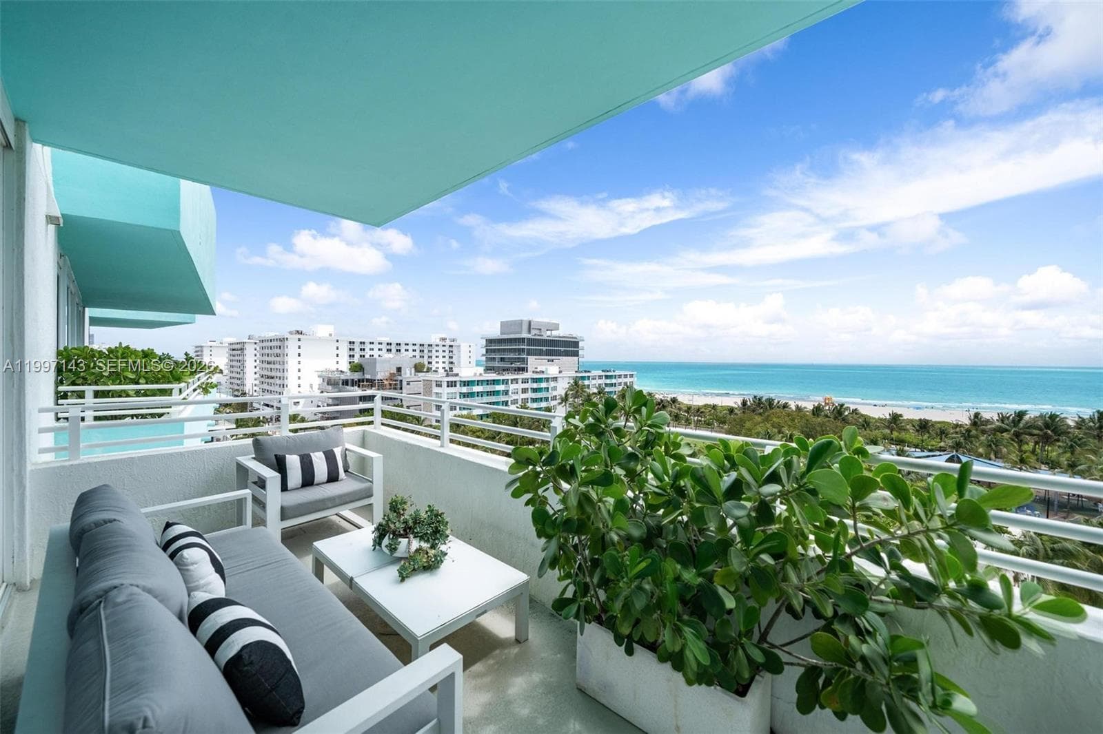 A11997143 — Miami Beach — 23