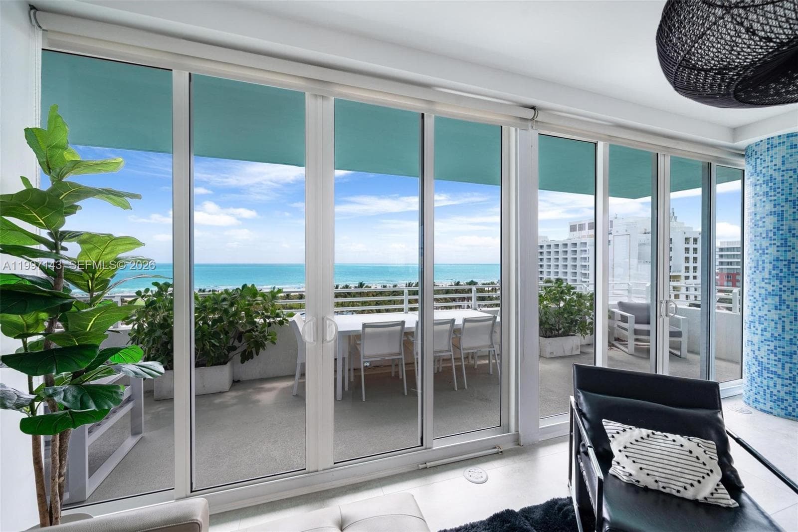A11997143 — Miami Beach — 12