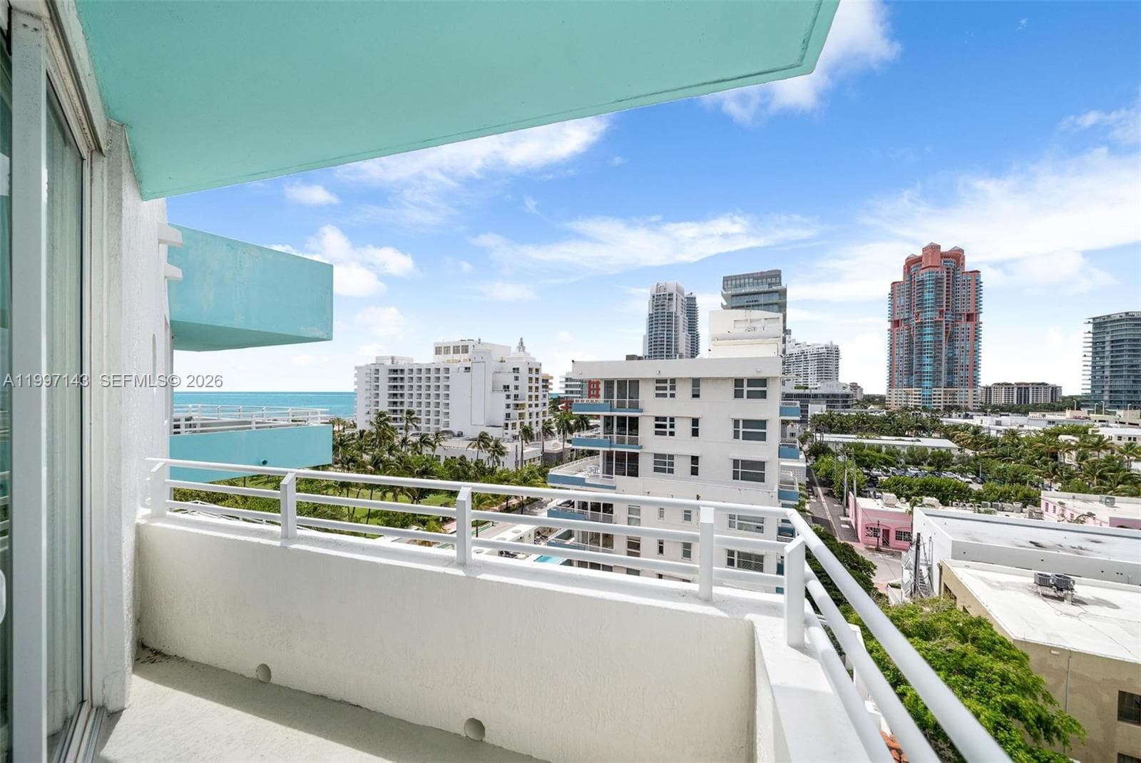 A11997143 — Miami Beach — 19