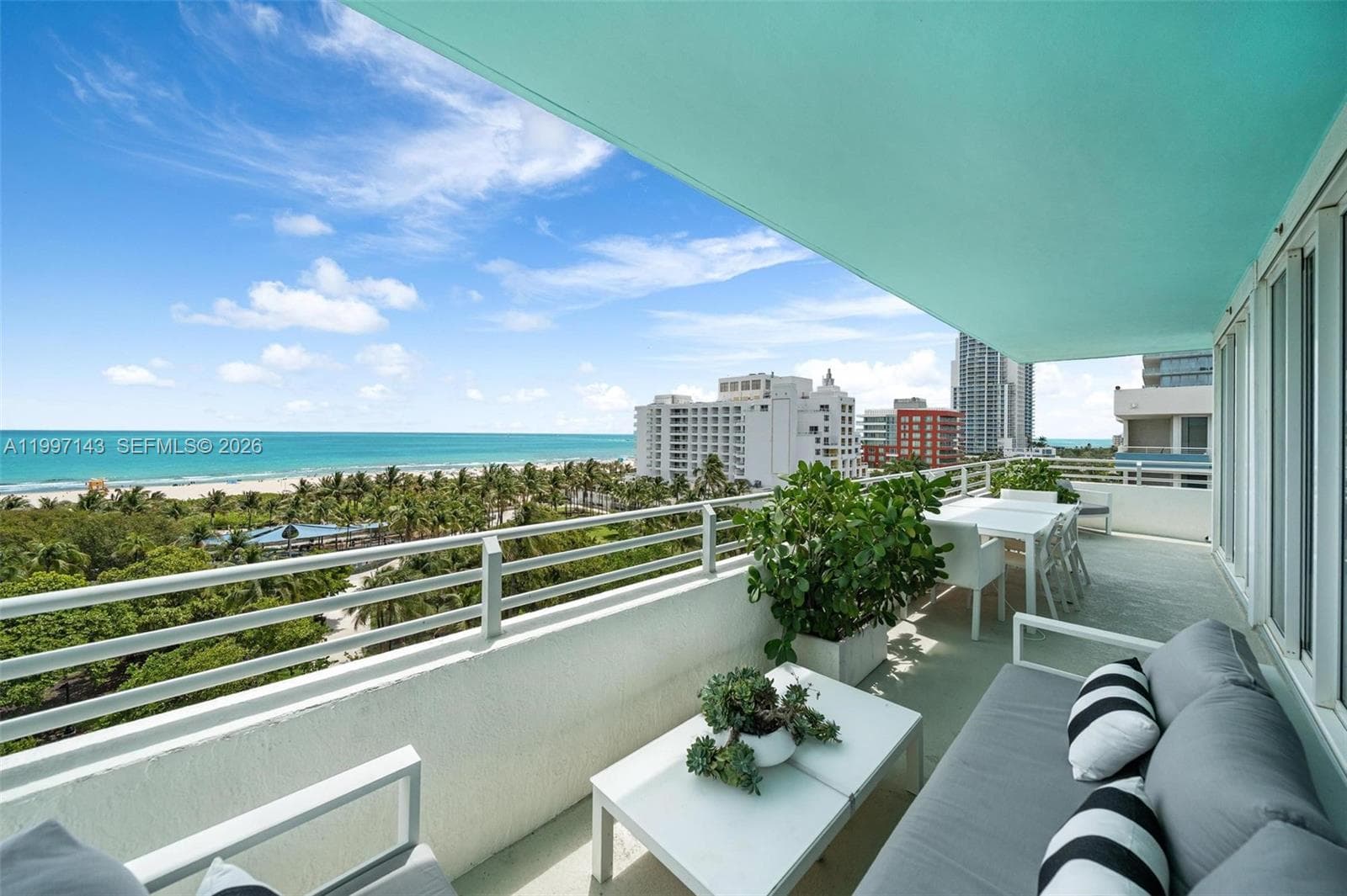 A11997143 — Miami Beach — 29