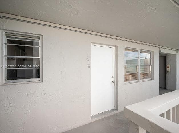 A11997289 — Miami Beach — 22