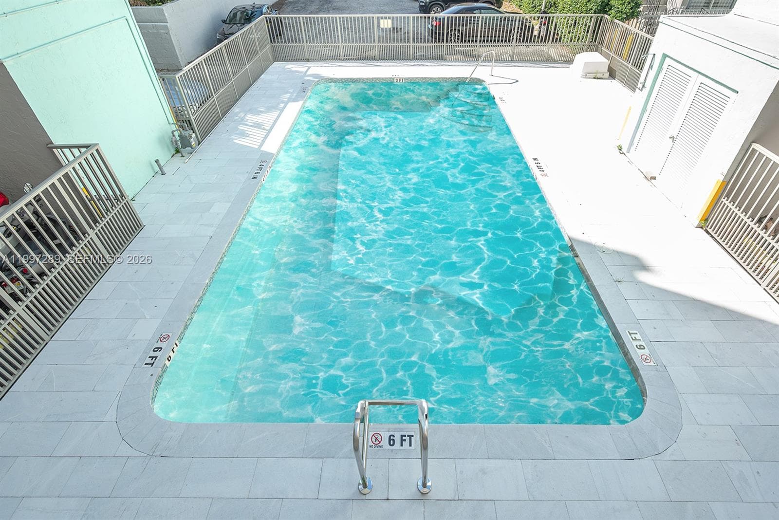 A11997289 — Miami Beach — 28