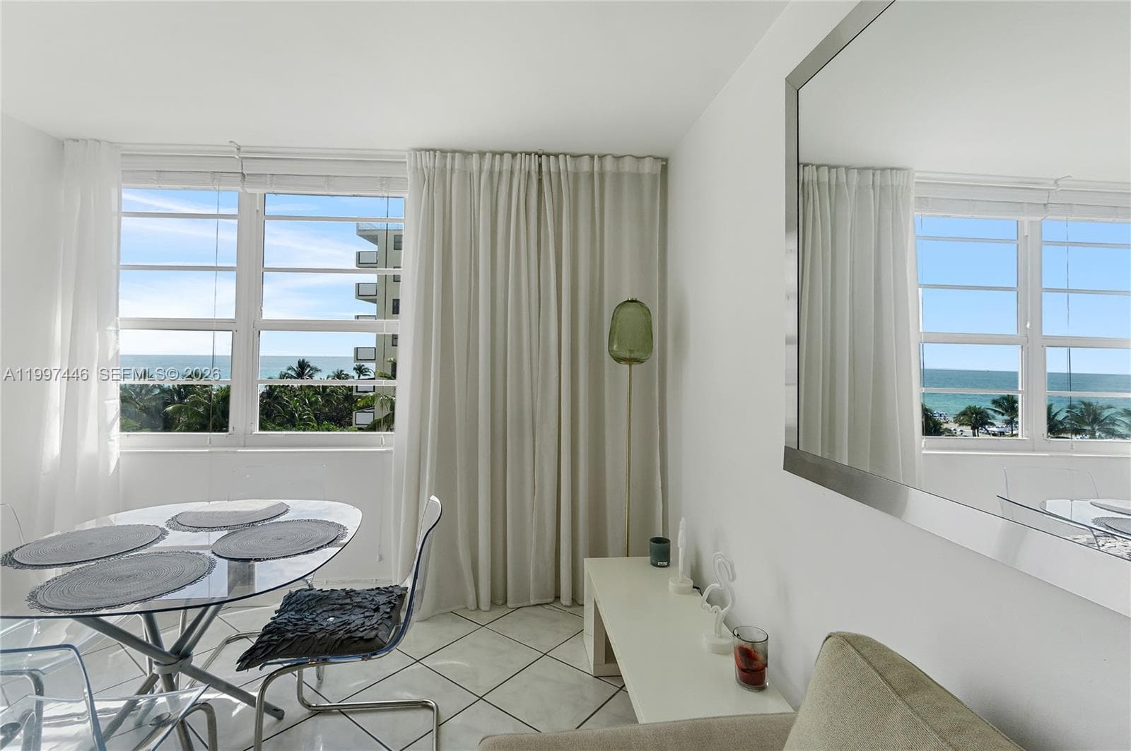 A11997446 — Miami Beach