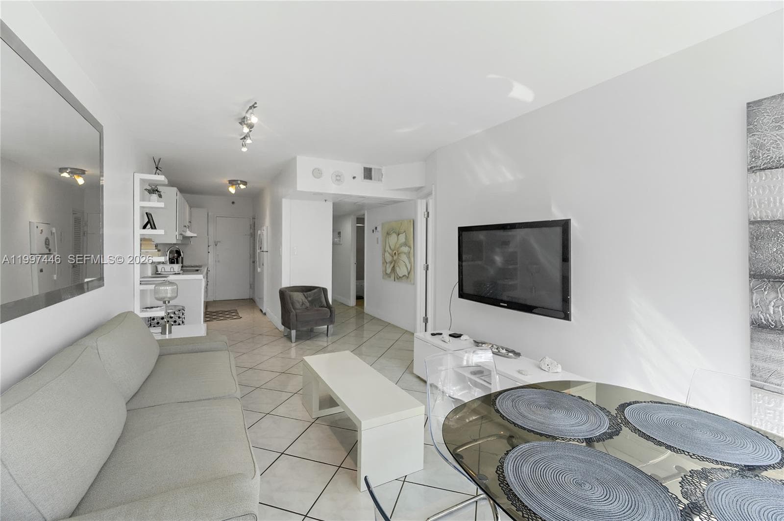 A11997446 — Miami Beach — 8