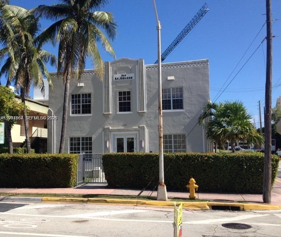 A11997564 — Miami Beach — 6