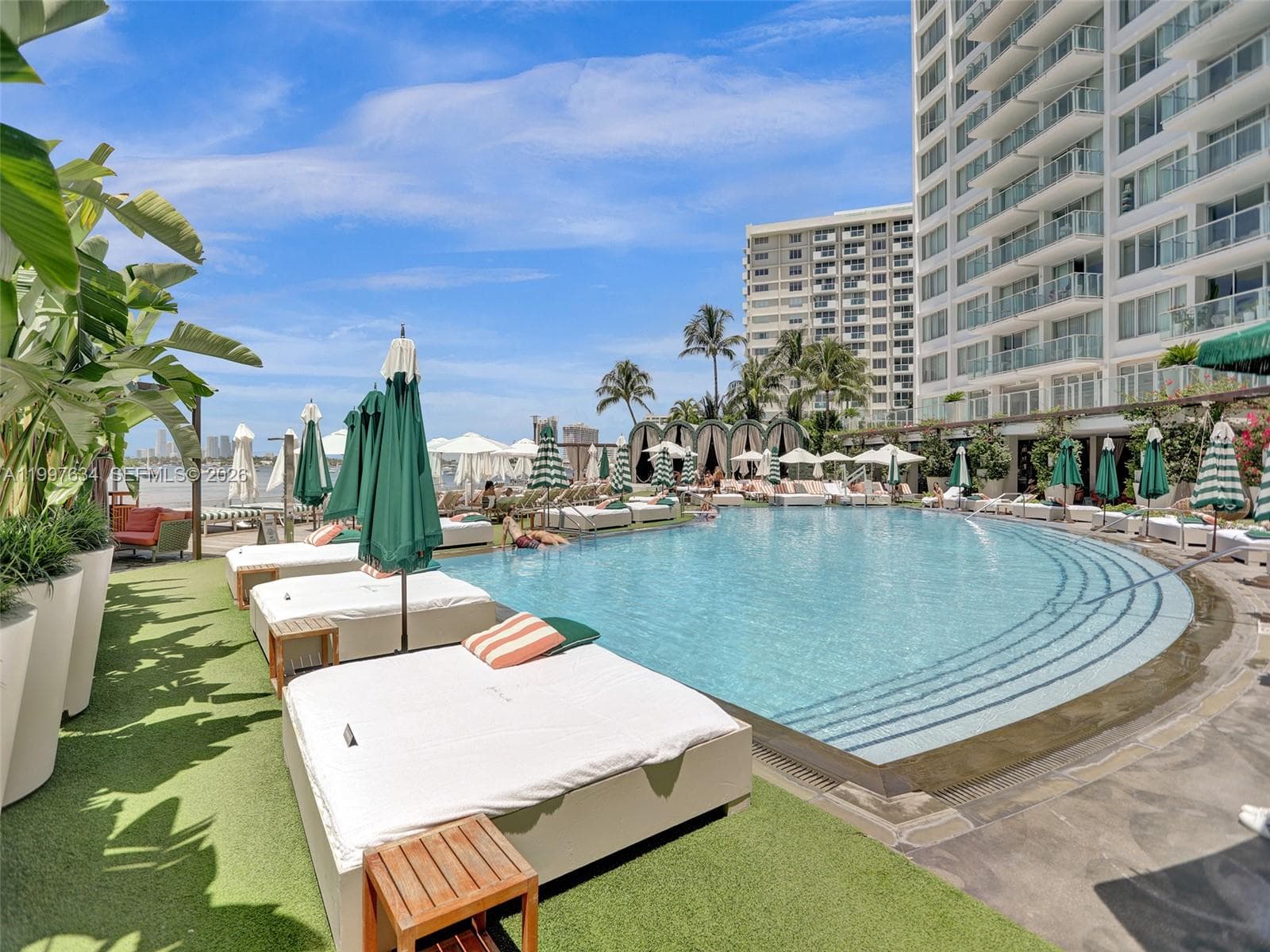 A11997634 — Miami Beach — 23