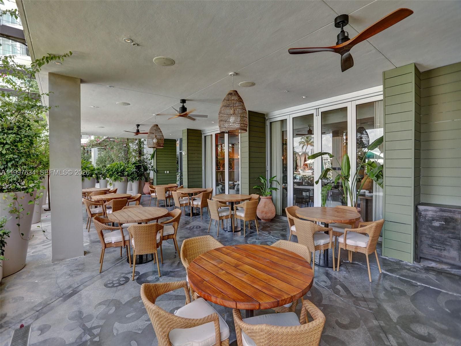 A11997634 — Miami Beach — 28