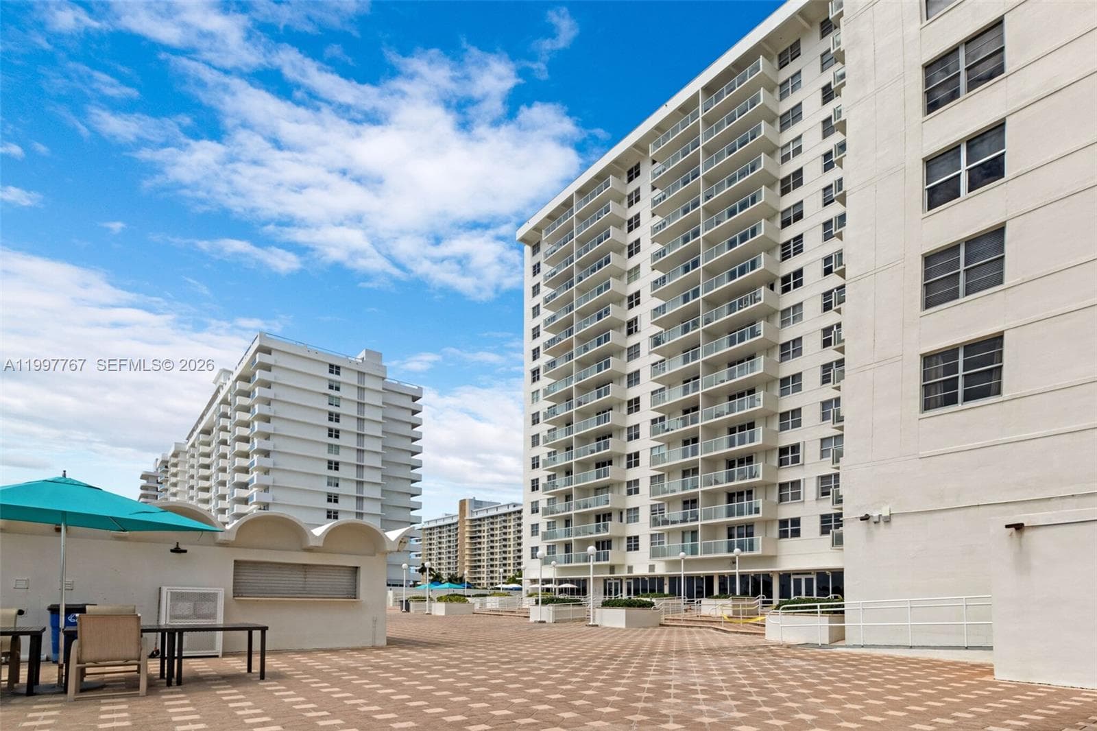 A11997767 — Miami Beach — 62