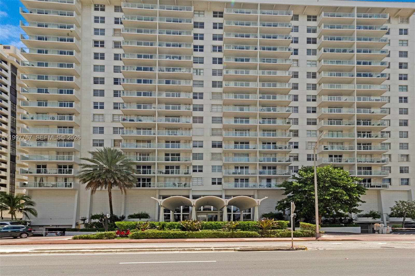 A11997767 — Miami Beach — 35