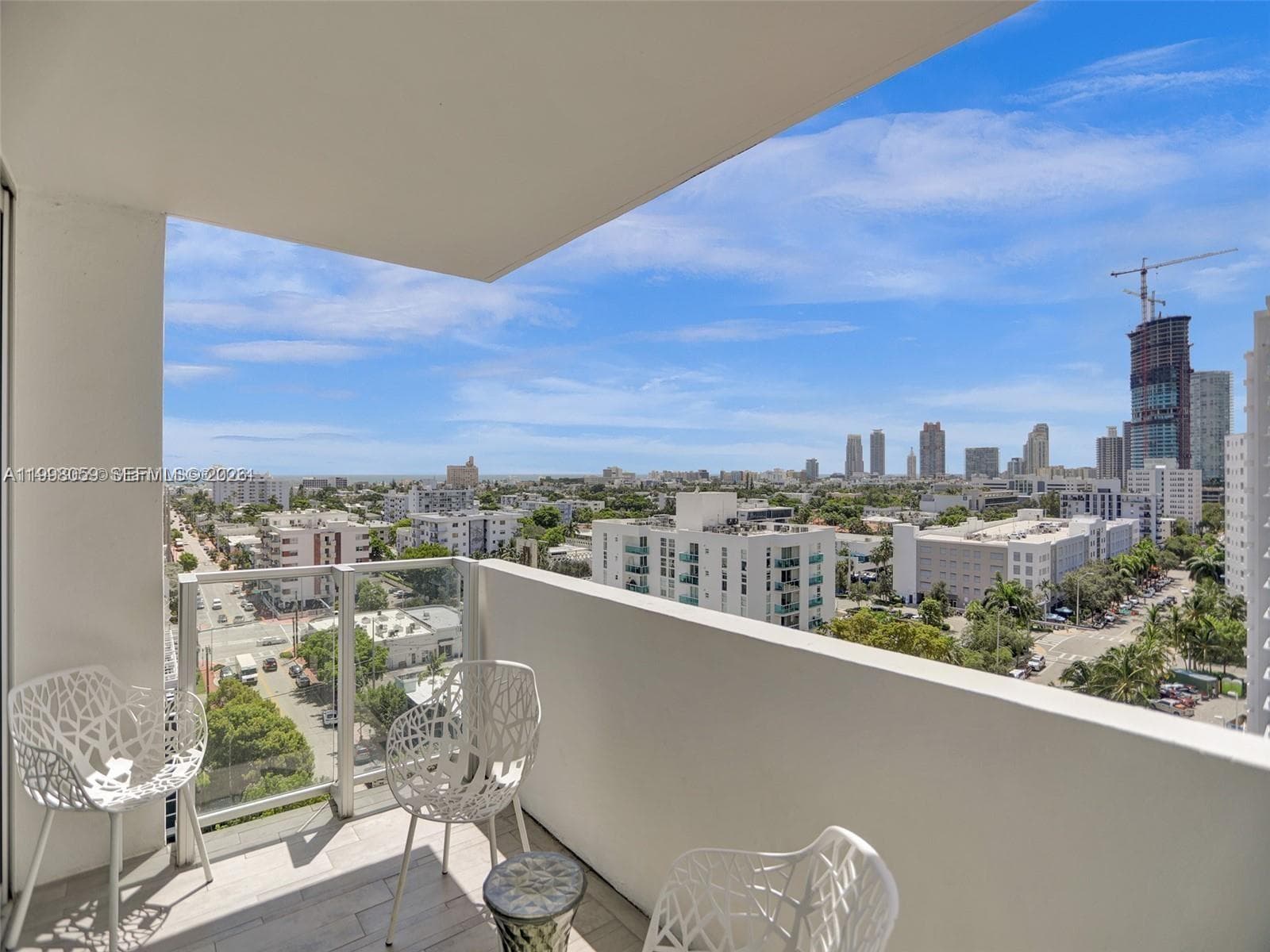 A11998059 — Miami Beach