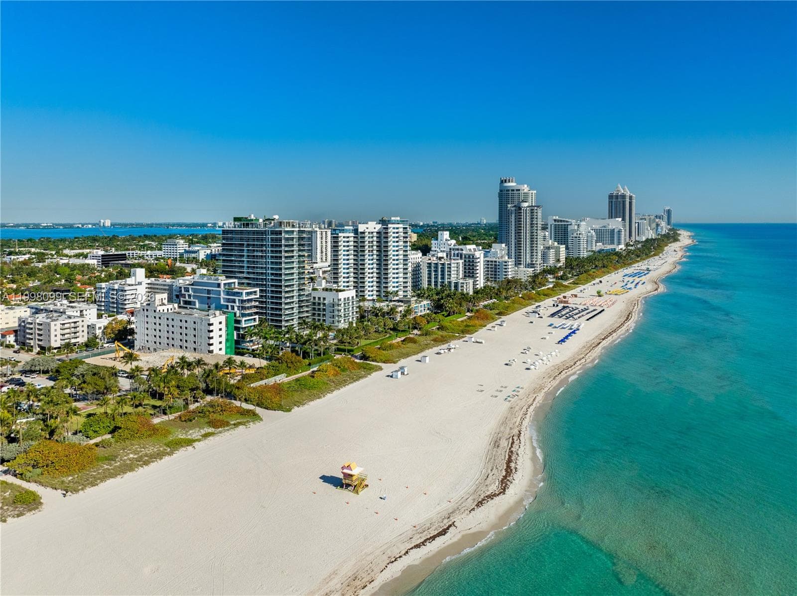 A11998099 — Miami Beach — 34