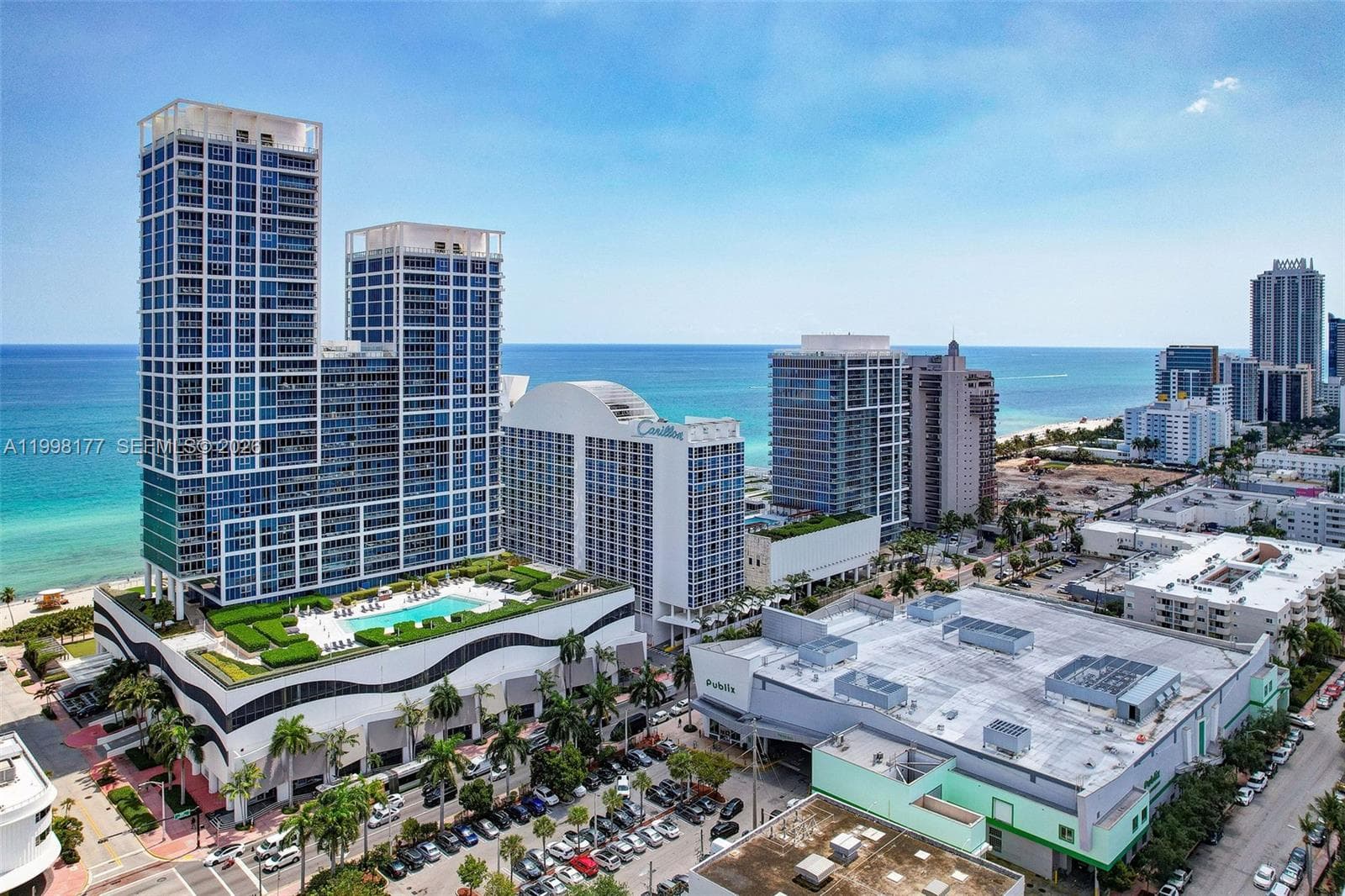 A11998177 — Miami Beach — 31