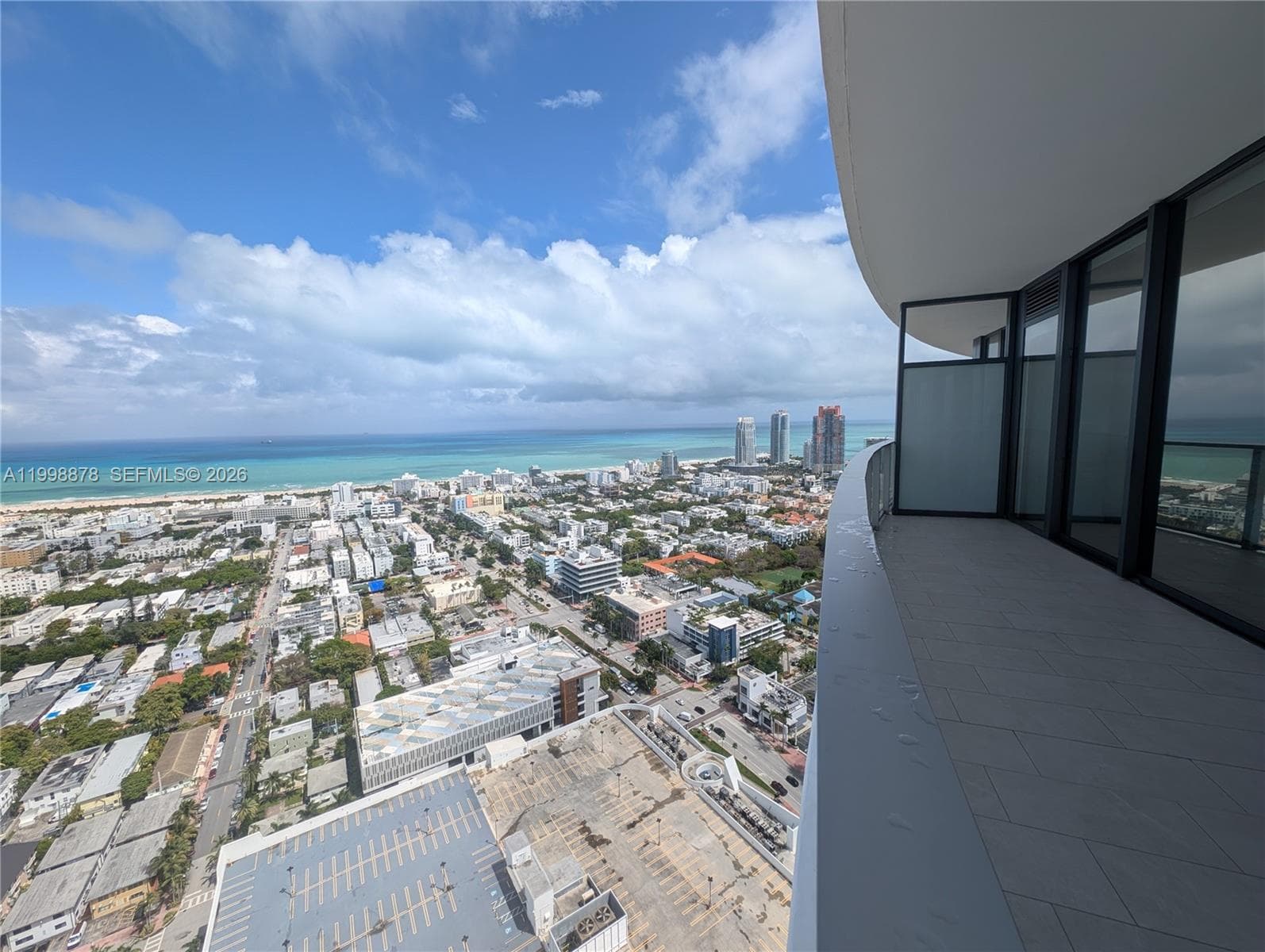 A11998878 — Miami Beach — 12