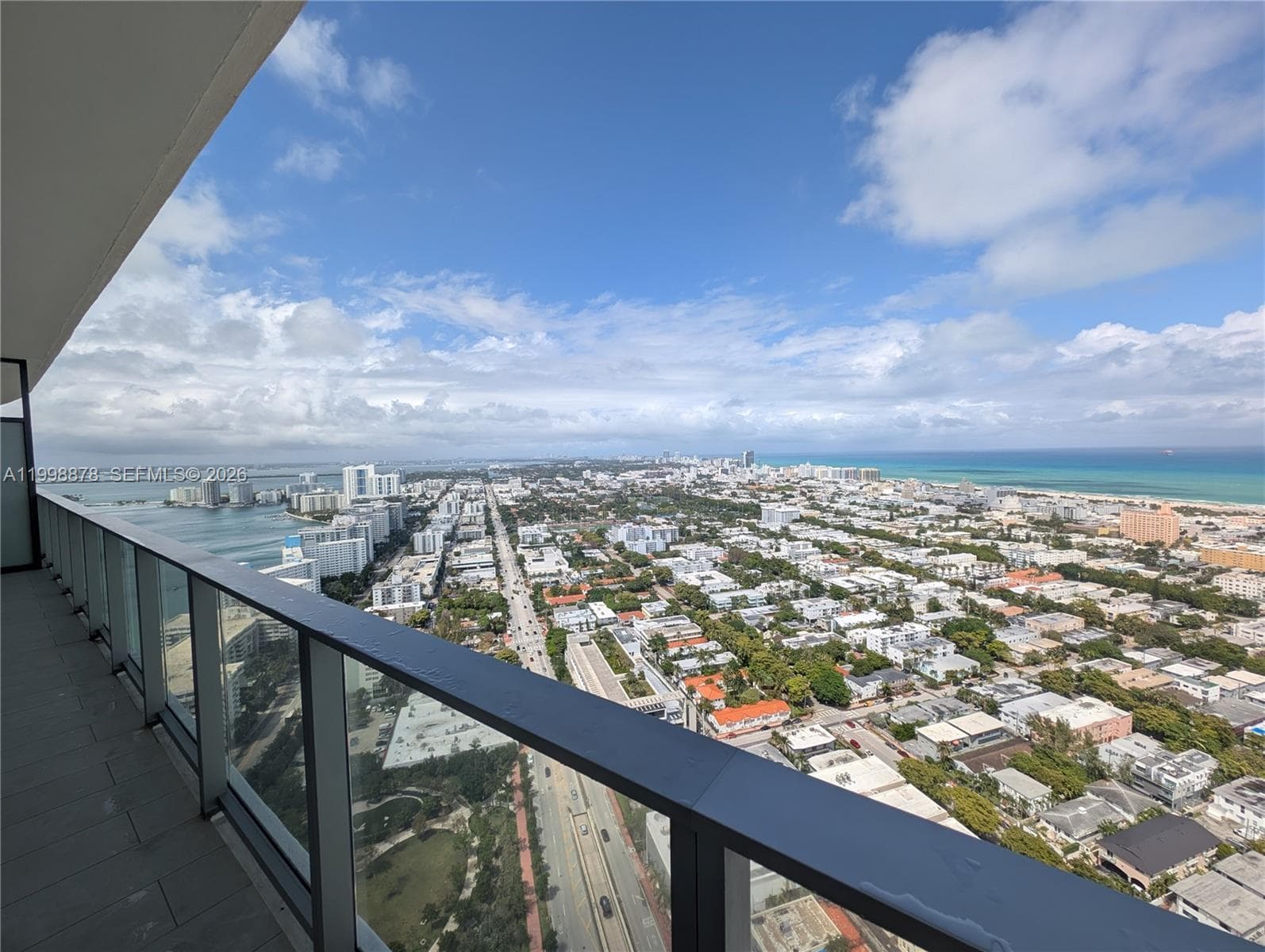 A11998878 — Miami Beach — 20