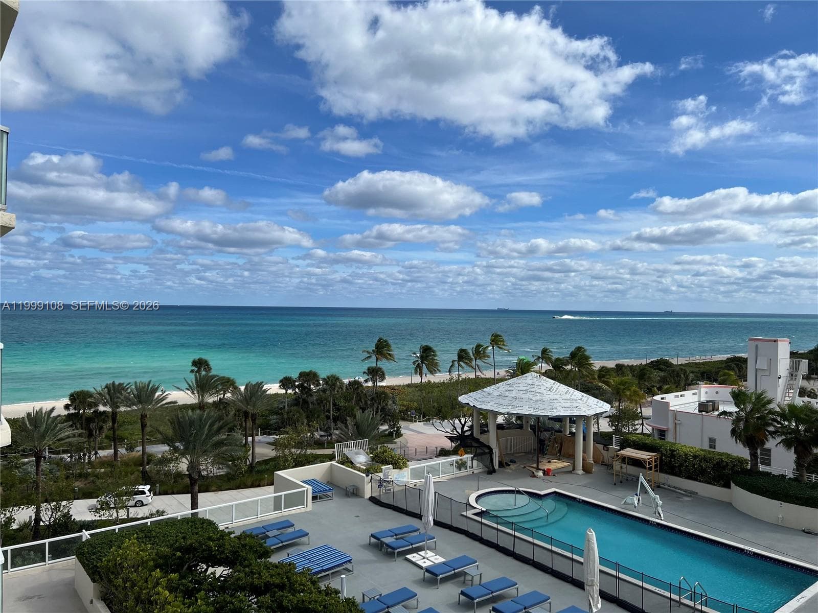 A11999108 — Miami Beach — 41