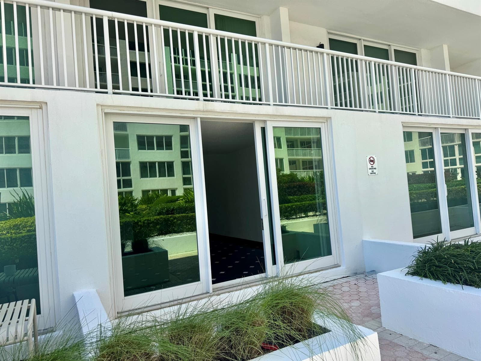 B26014092 — Miami Beach — 8