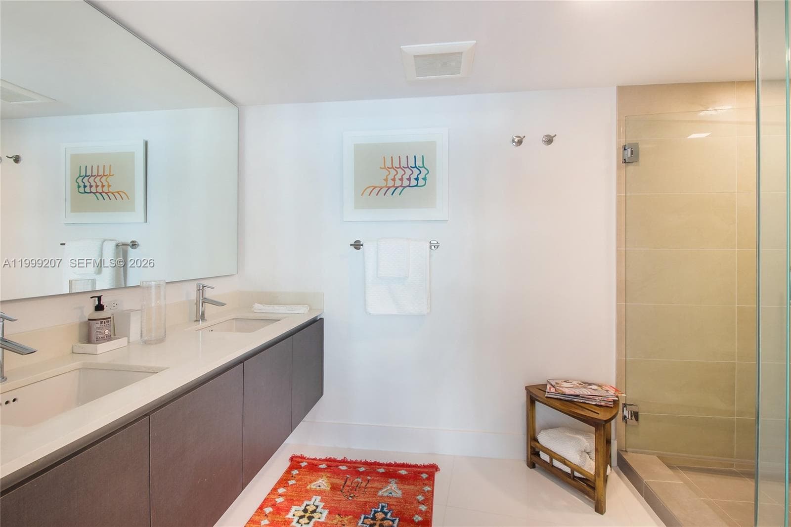 A11999207 — Miami Beach — 6