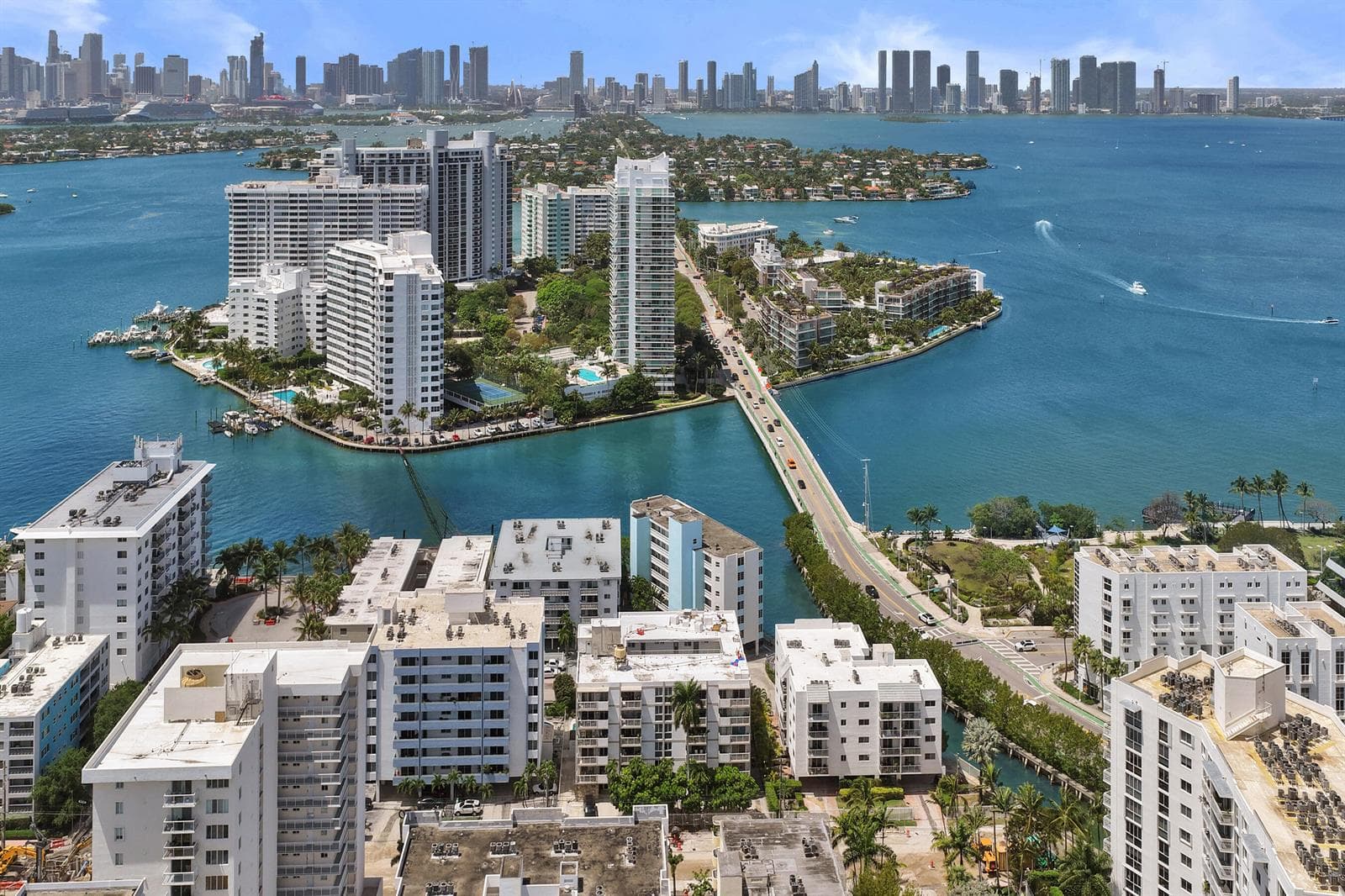 B26014223 — Miami Beach