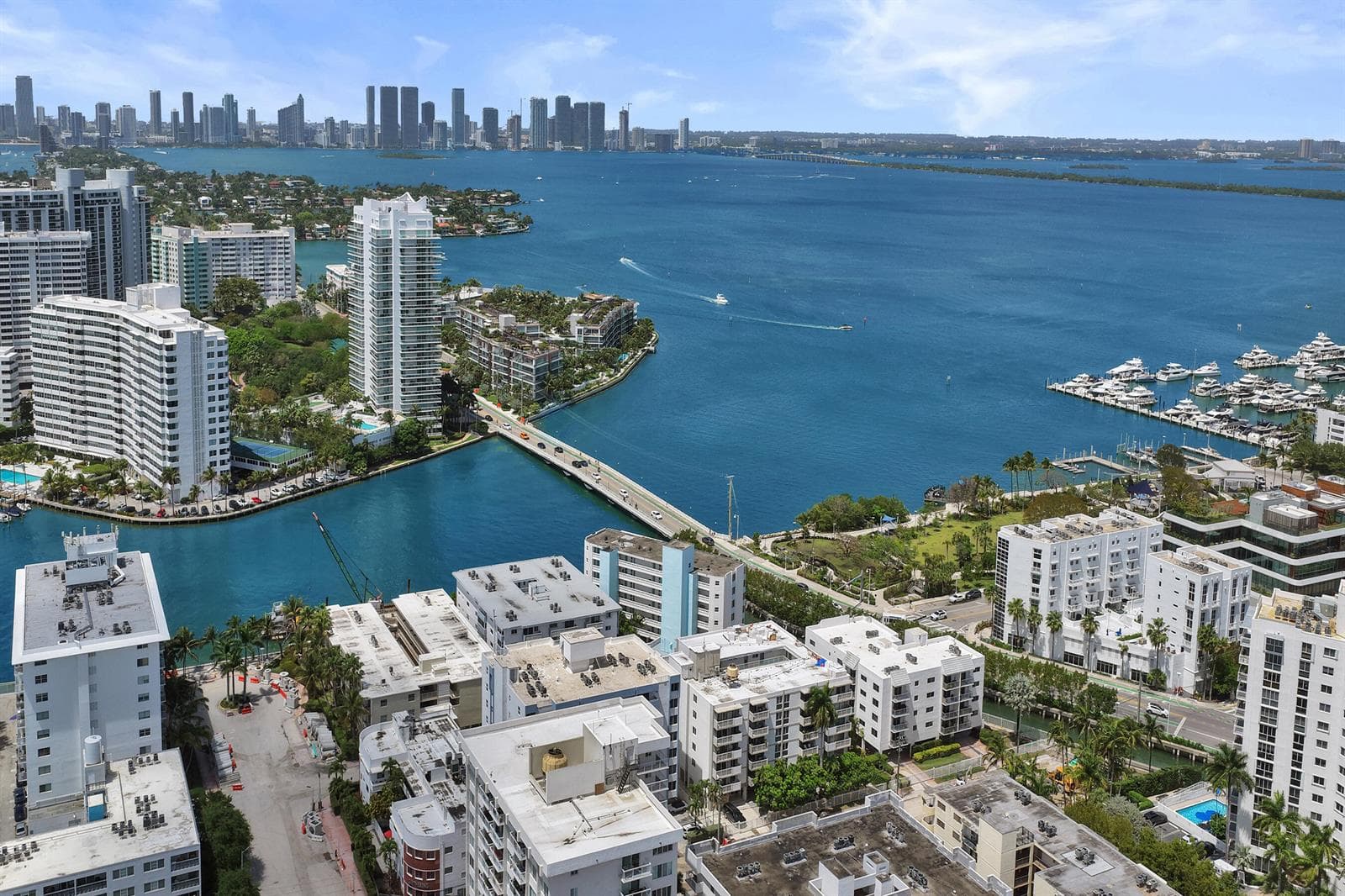 B26014223 — Miami Beach — 40