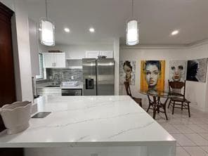 B26014383 — Miami Beach — 34