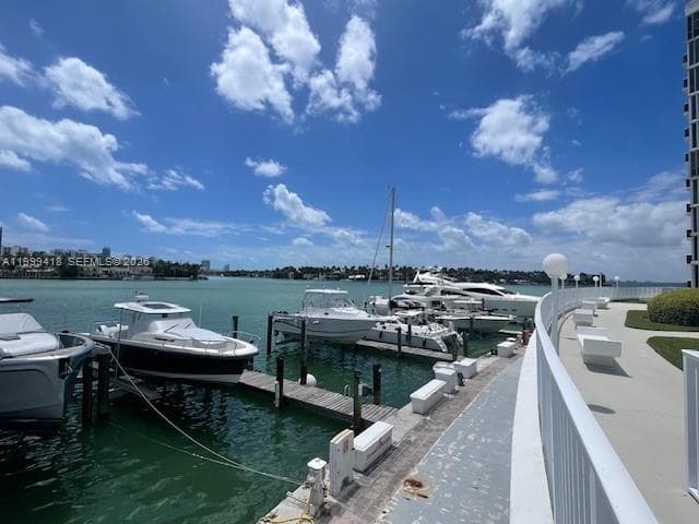 A11999418 — Miami Beach — 24