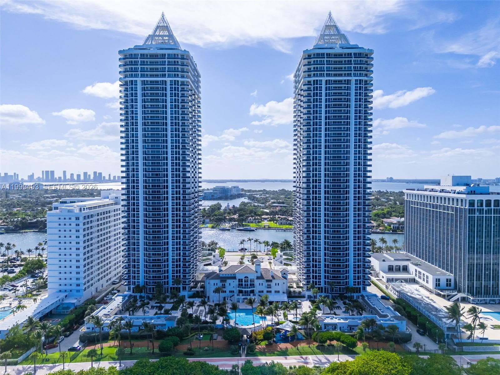 A11999493 — Miami Beach — 46