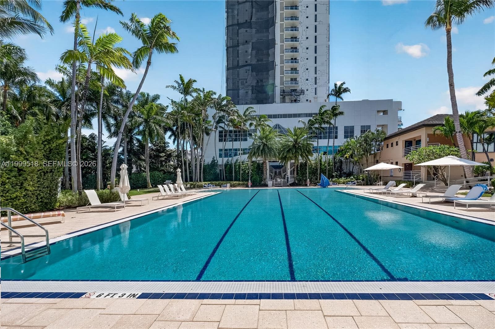 A11999518 — Miami Beach — 42