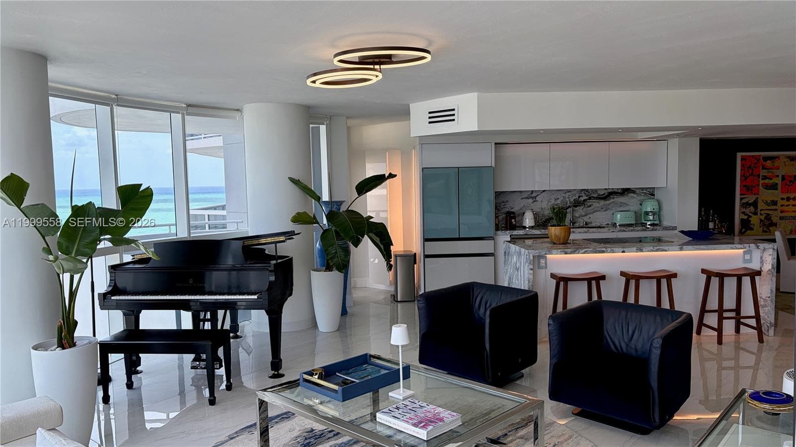 A11999558 — Miami Beach — 3