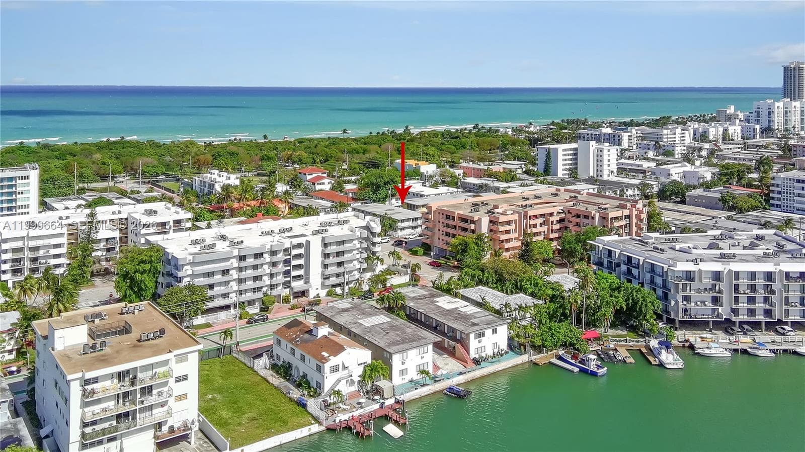 A11999664 — Miami Beach