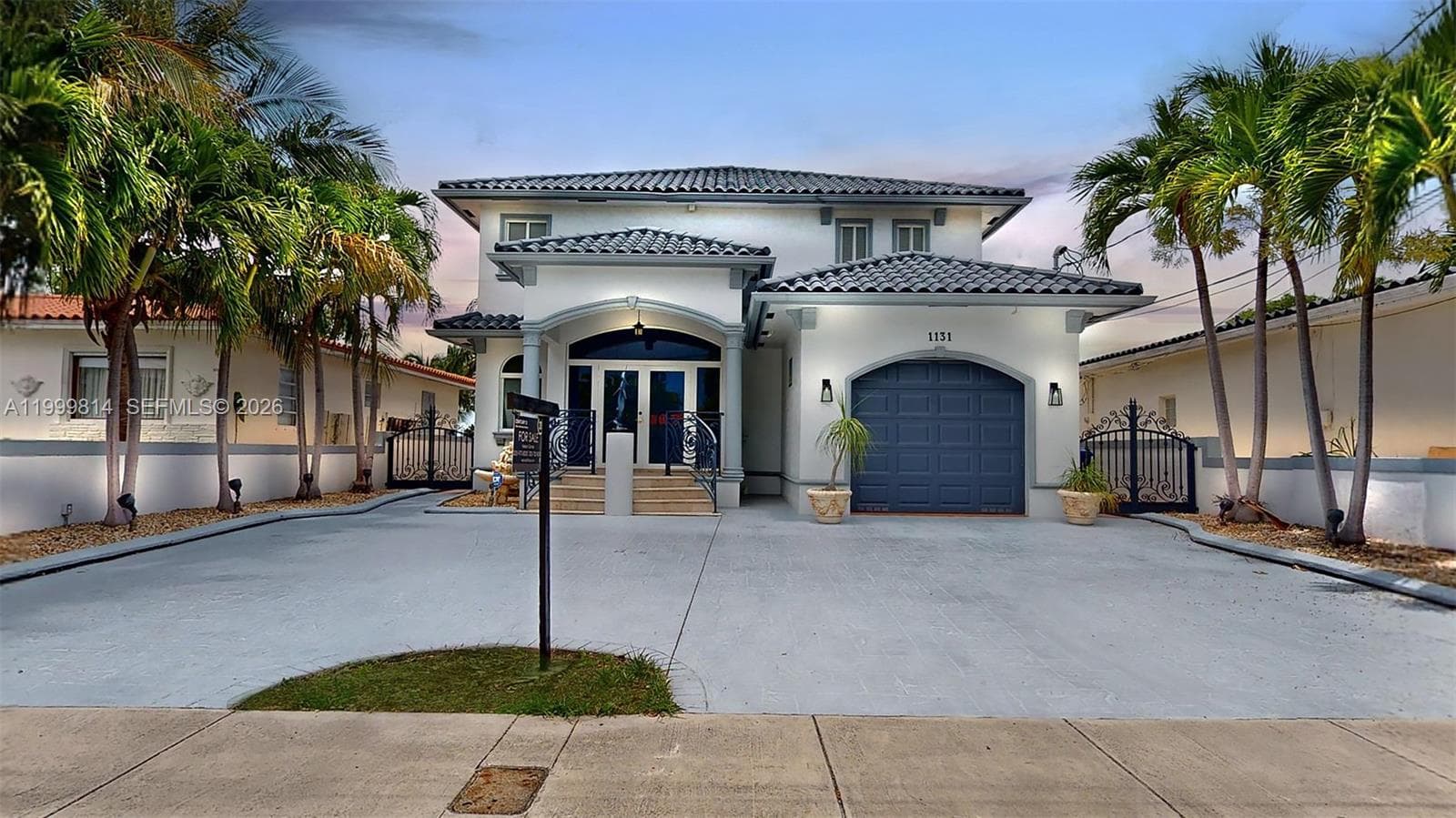 A11999814 — Miami Beach