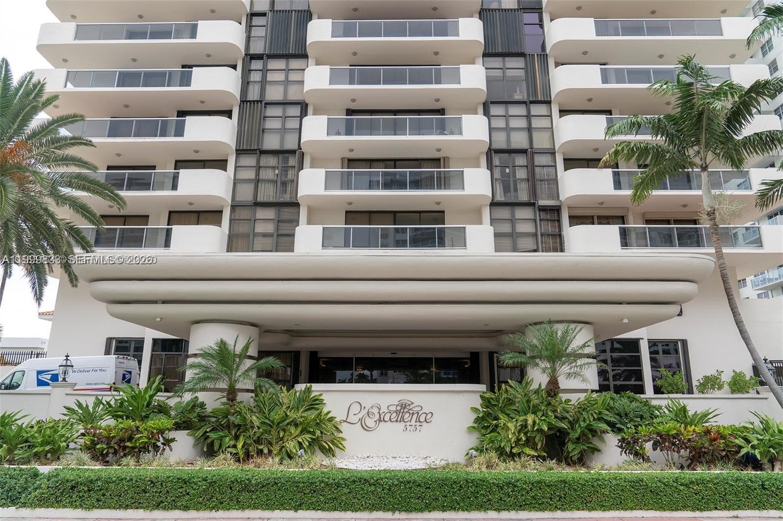 A11999833 — Miami Beach — 6