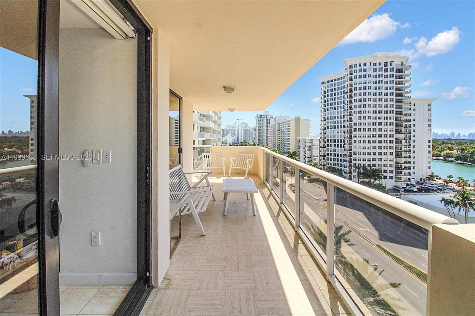 A11999833 — Miami Beach — 51