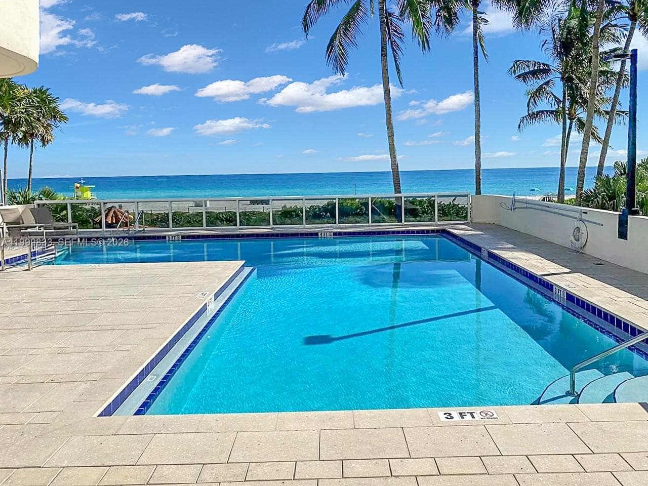 A11999833 — Miami Beach — 55