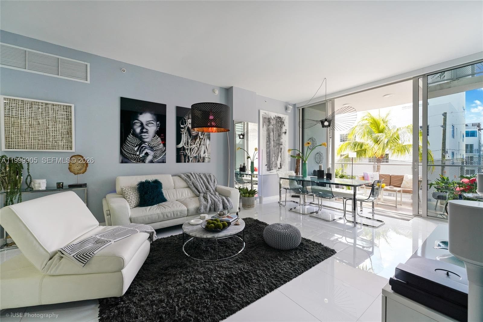 A11999905 — Miami Beach — 2