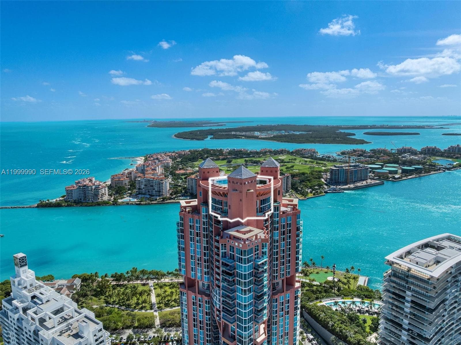 A11999990 — Miami Beach — 3