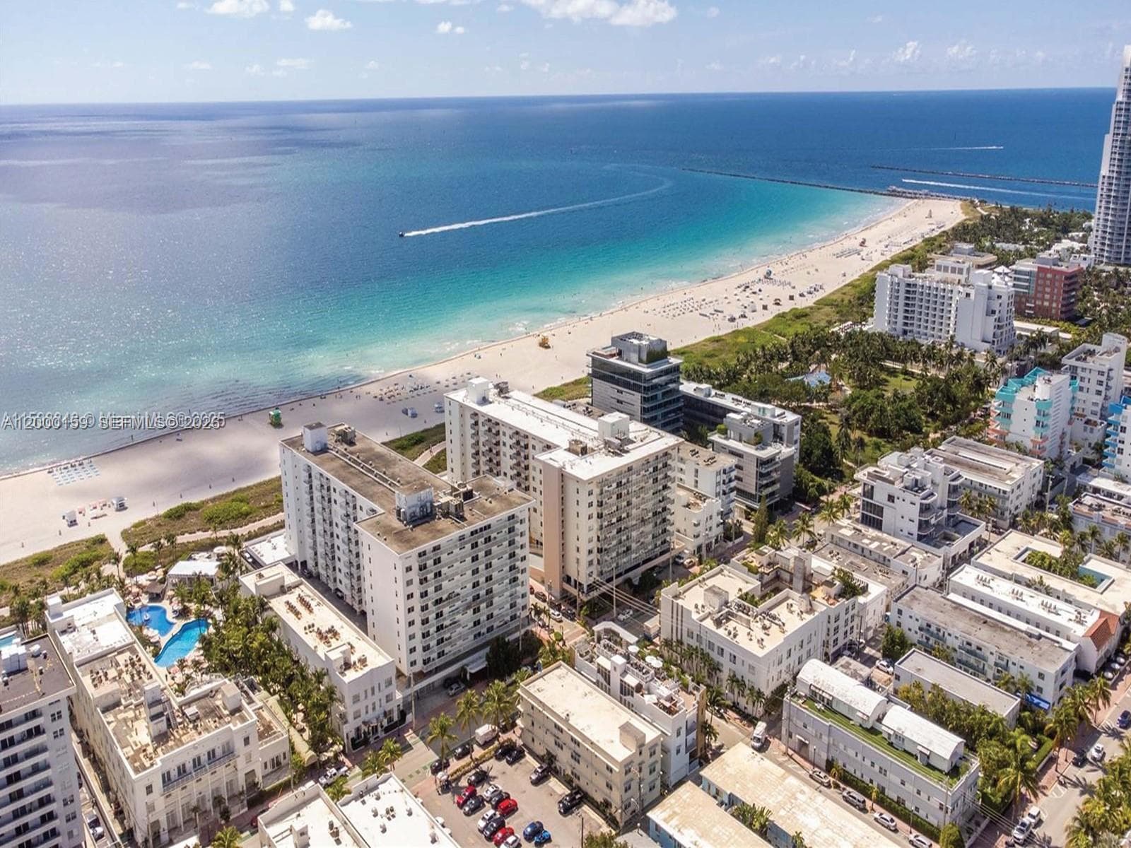 A12000159 — Miami Beach — 23