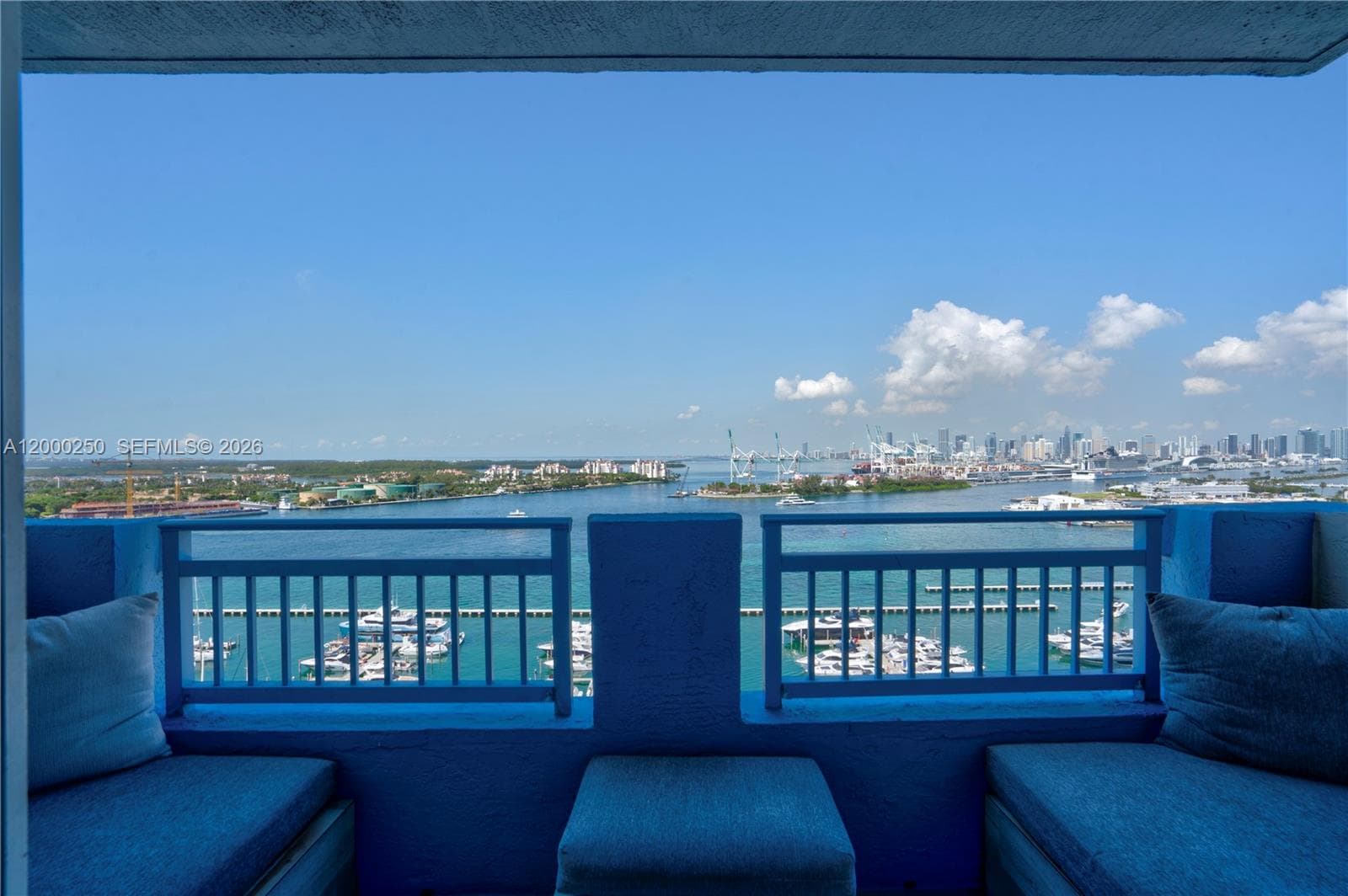 A12000250 — Miami Beach — 19
