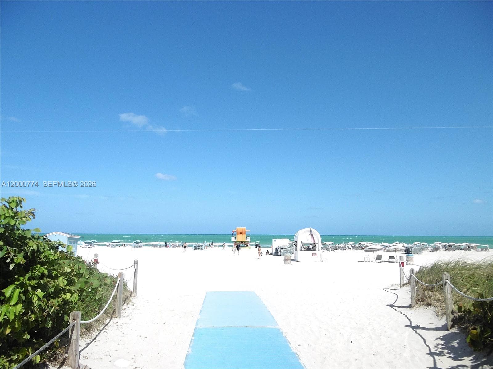 A12000774 — Miami Beach — 39