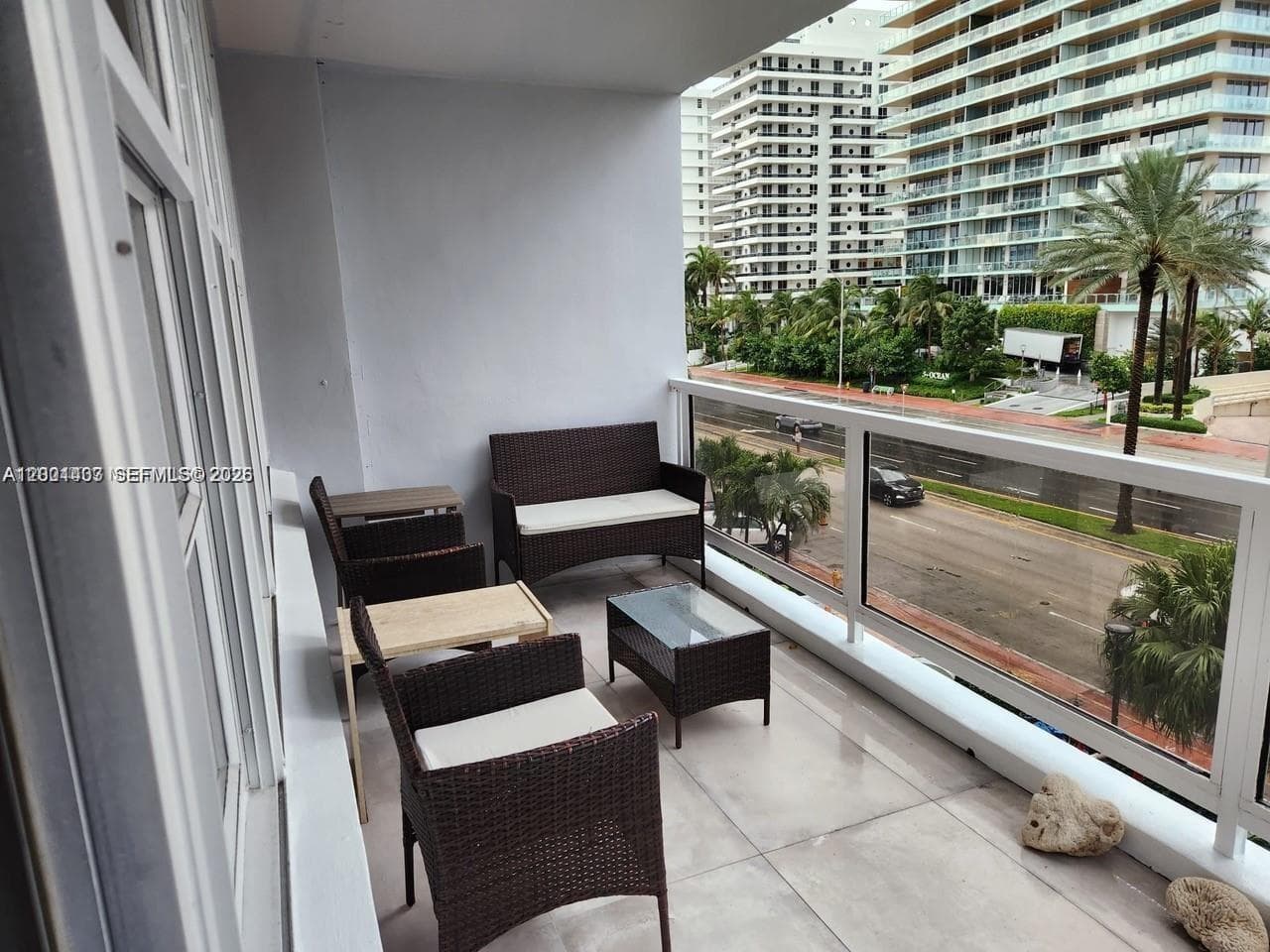 A12001433 — Miami Beach