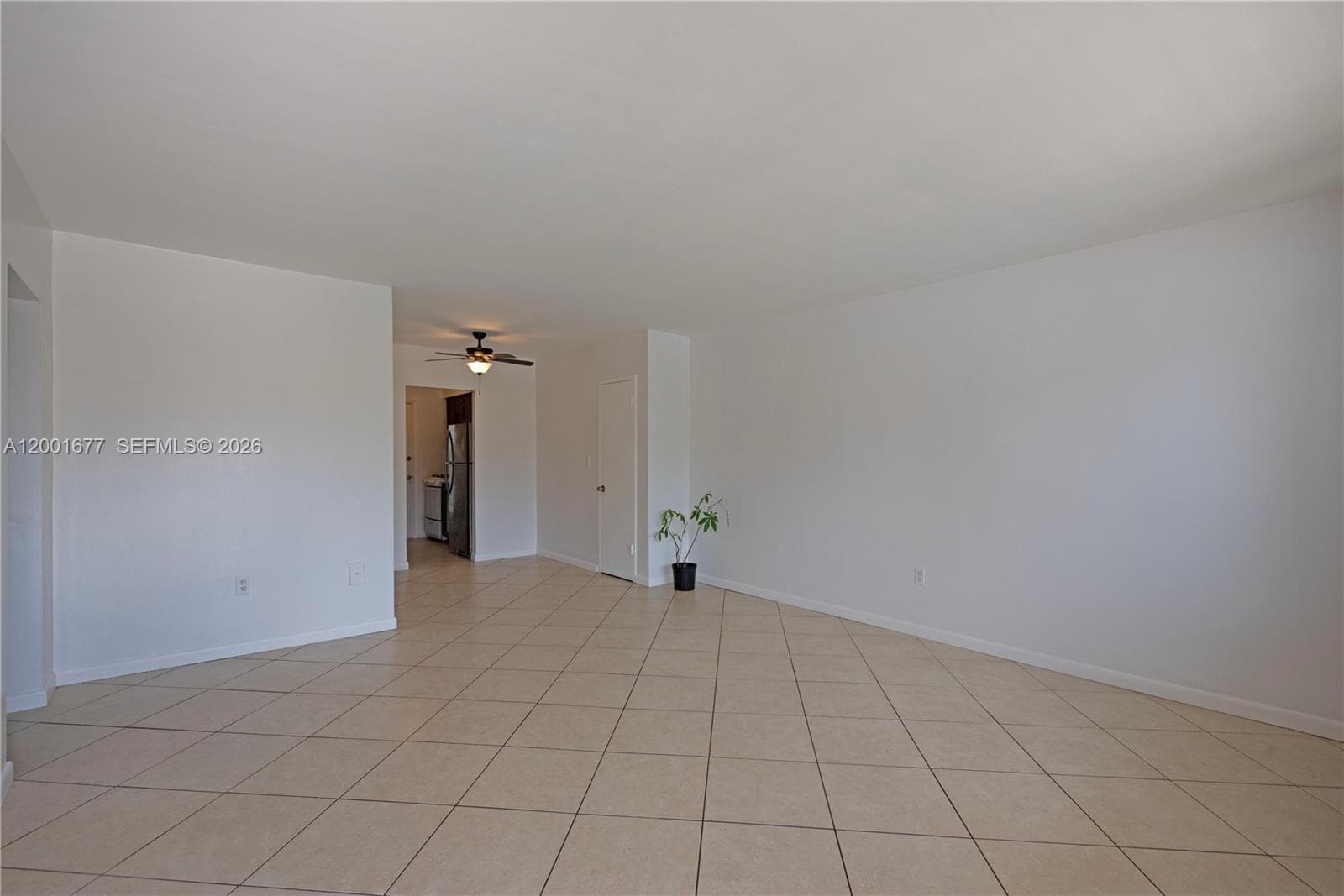 A12001677 — Miami Beach — 3