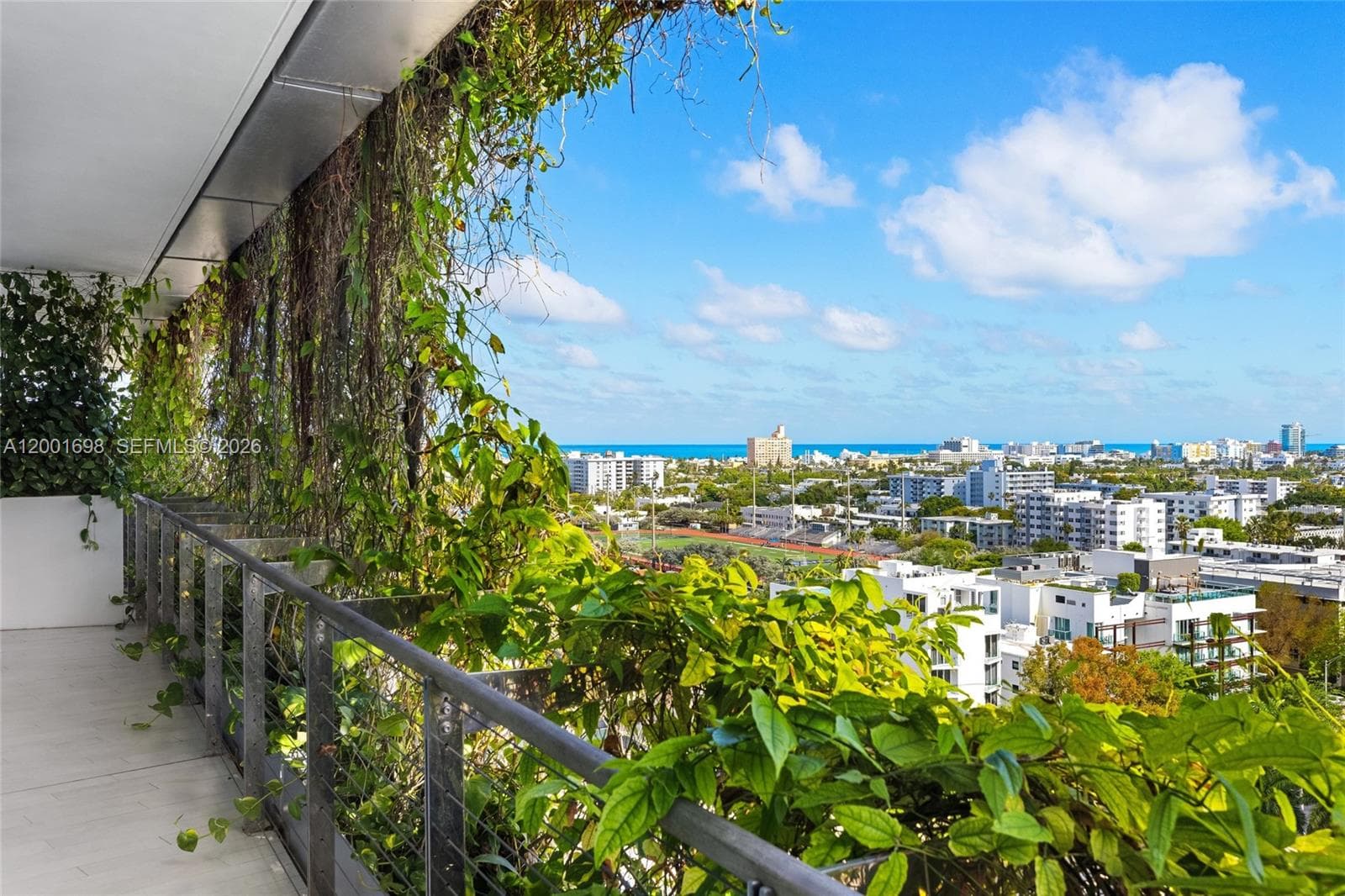A12001698 — Miami Beach — 21