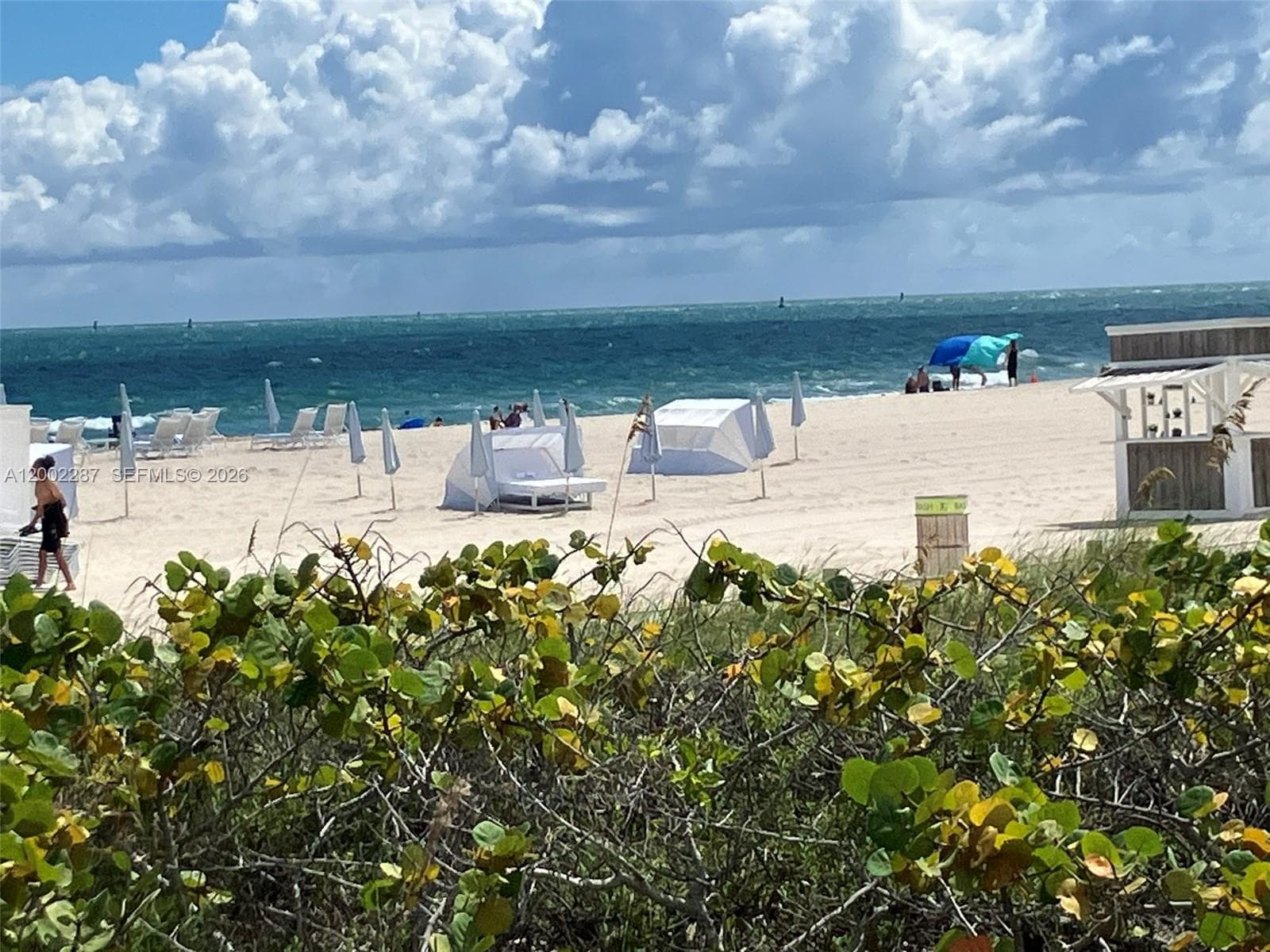 A12002287 — Miami Beach — 23