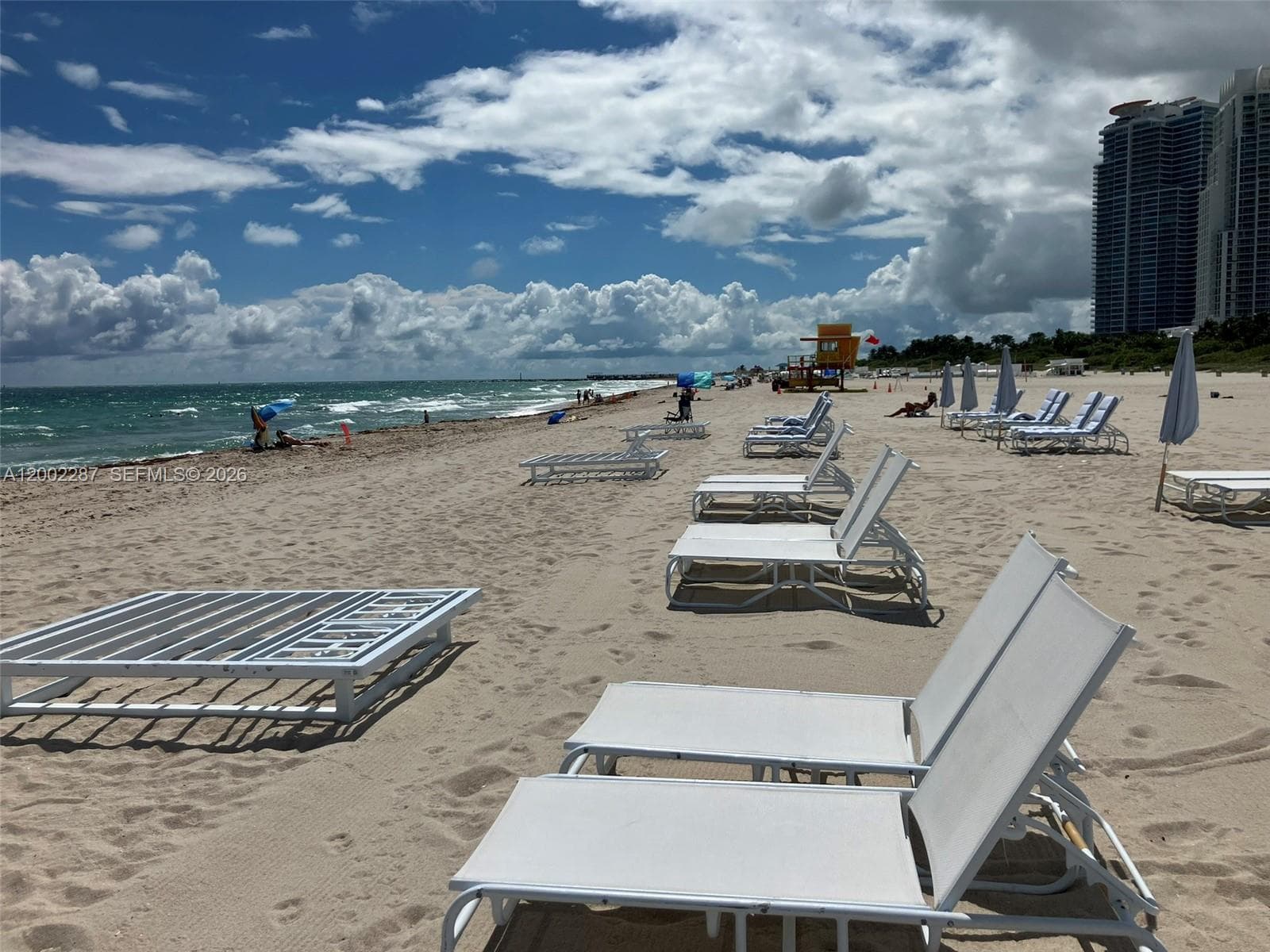 A12002287 — Miami Beach — 26