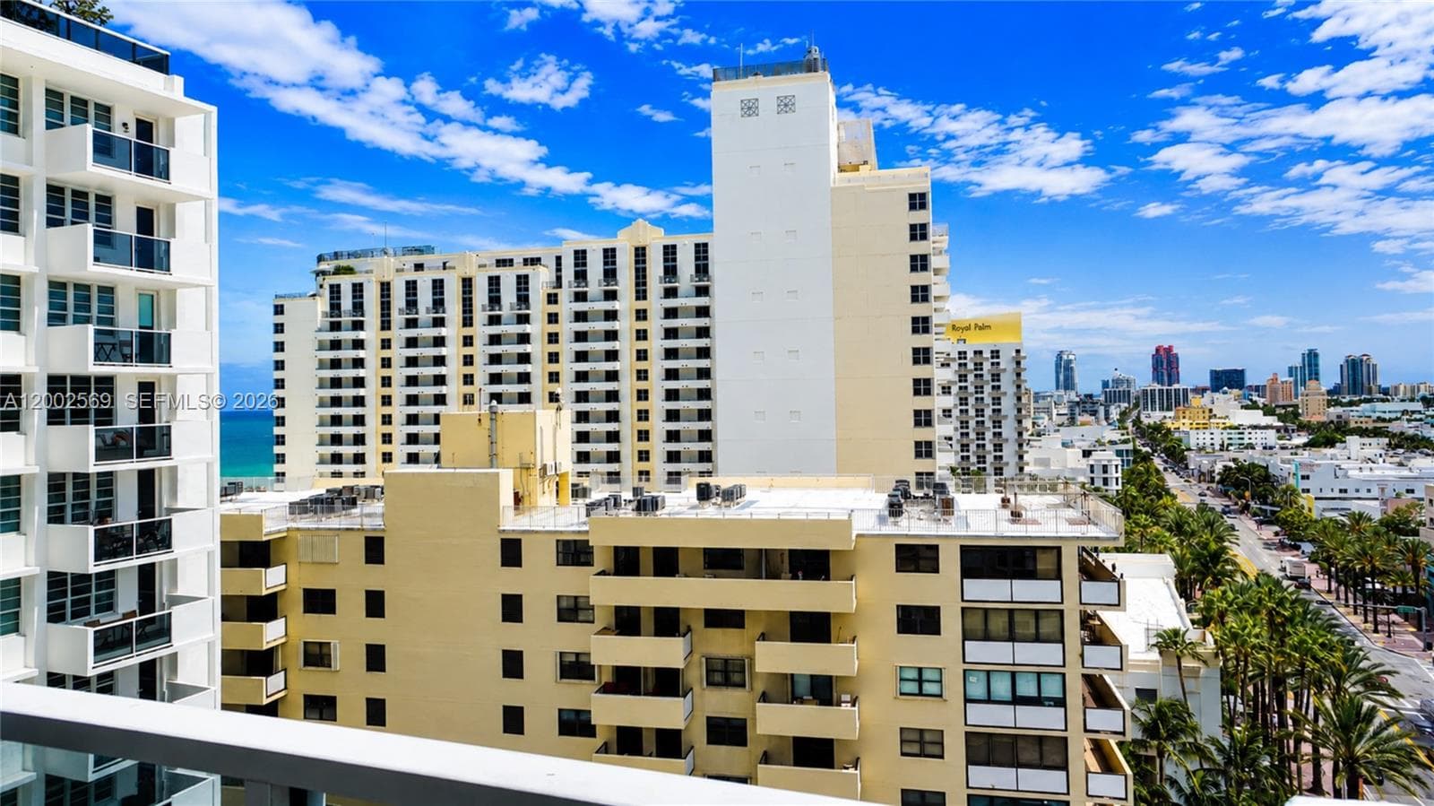 A12002569 — Miami Beach — 14